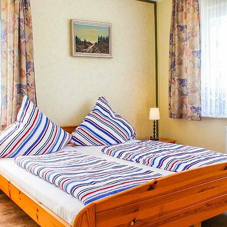 Pension Ricarda Sellin  Екстериор снимка
